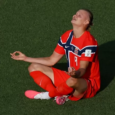 Haaland comemora gol em Iraque