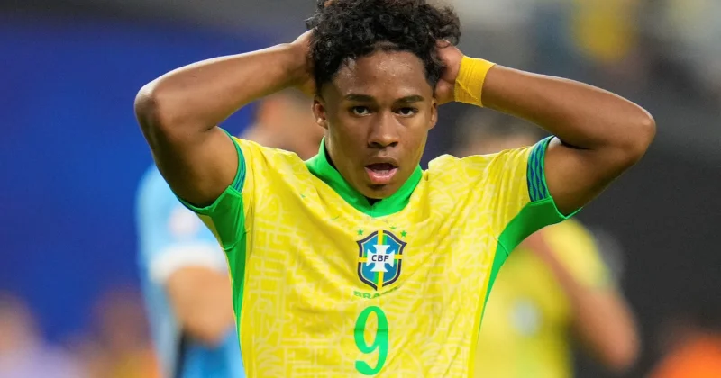 Endrick no jogo da seleção brasileira