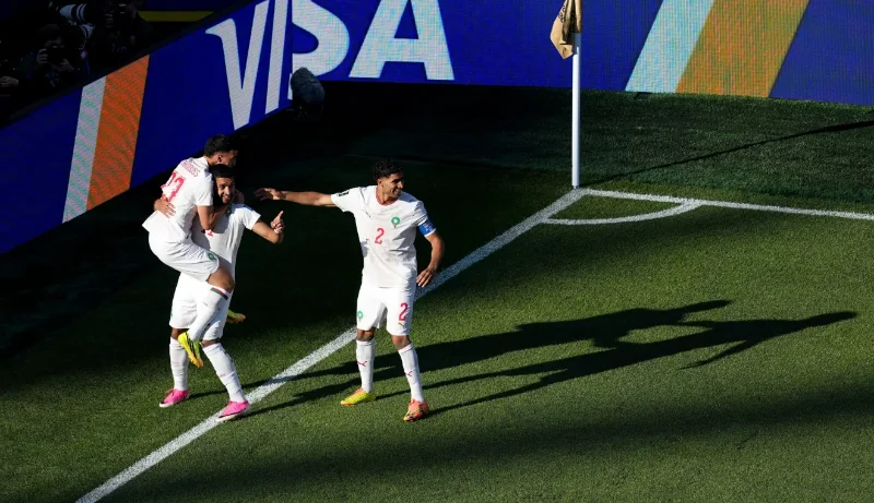 Ismael Saibari comemorando gol contra a Escócia