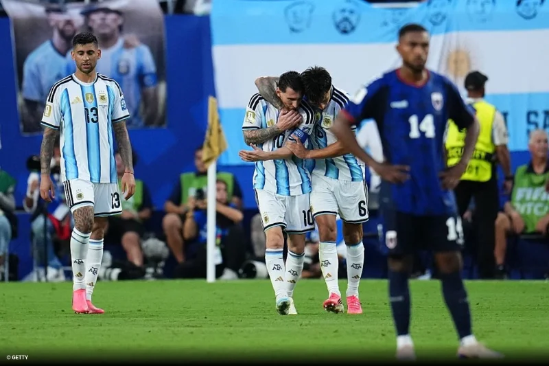 messi comemora gol contra cabo verde